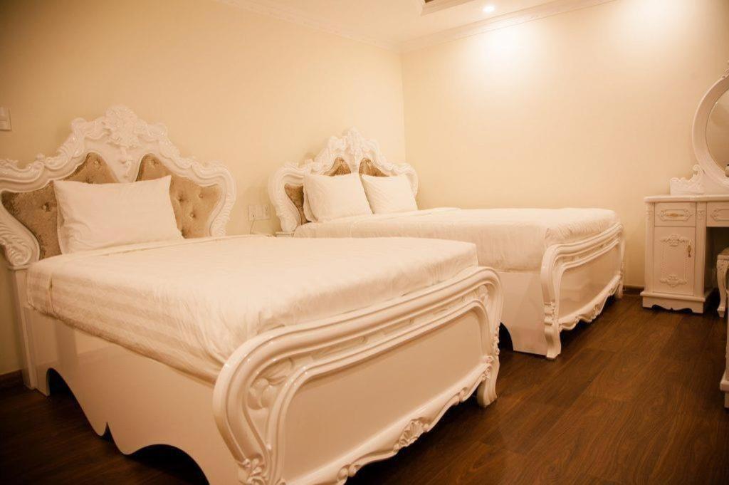 Hoa Sen Vang Hotel Dalat Exterior foto