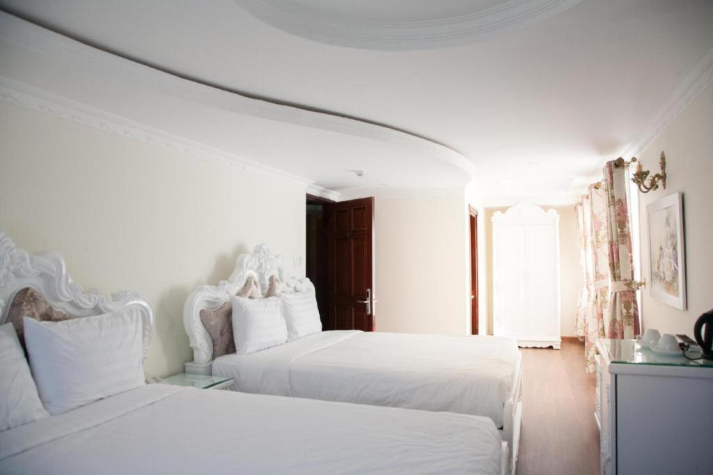 Hoa Sen Vang Hotel Dalat Exterior foto